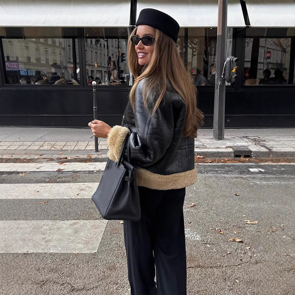 Damen Kurzjacke im Aviator‑Stil mit Teddy‑Innenfutter und doppelreihiger Druckknopffront Nord Taschen