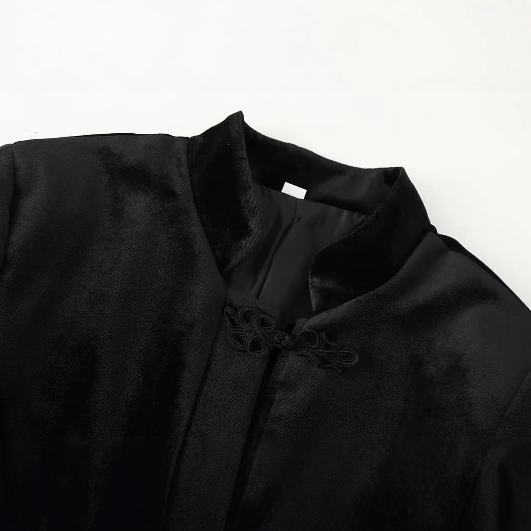 Damen Asymmetrische Kurzjacke mit Stehkragen, Kordelverschlüssen und Quasten-Saum Nord Taschen