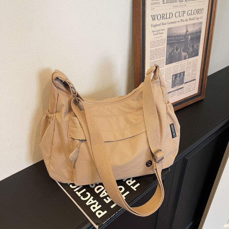 Damen Umhängetasche mit praktischen Fächern Nord Taschen
