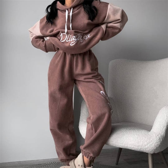 Damen kuscheliges Hoodie-Set mit kontrastärmel, elastischer High-Waist-Jogginghose und überschnittener Kapuze Nord Taschen