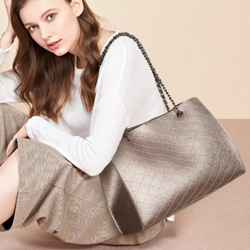 Damen Tote-Bag mit luxuriösem, strukturiertem Design und abnehmbarem Kosmetiktäschchen Nord Taschen