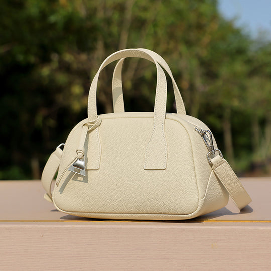 Damen elegante Handtasche im modernen Design mit praktischer Innenaufteilung Nord Taschen