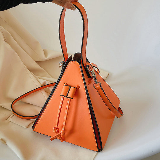 Damen geometrische Hobo-Tasche mit verstellbarem Schulterriemen und stilvollem Kordelzug Nord Taschen