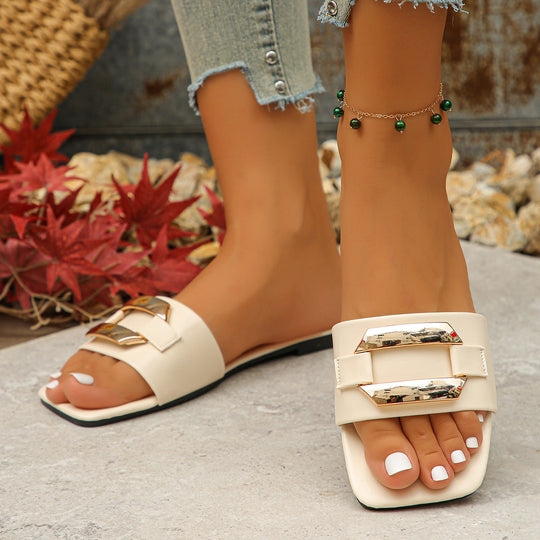 Damen Mules mit glänzenden Dekorelementen und bequemer Fußbett