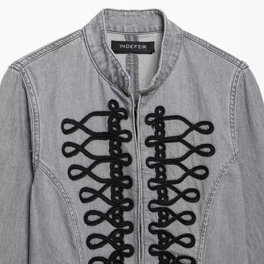 Damen Jeansjacke mit militärischer Kordelapplikation und Stehkragen Nord Taschen