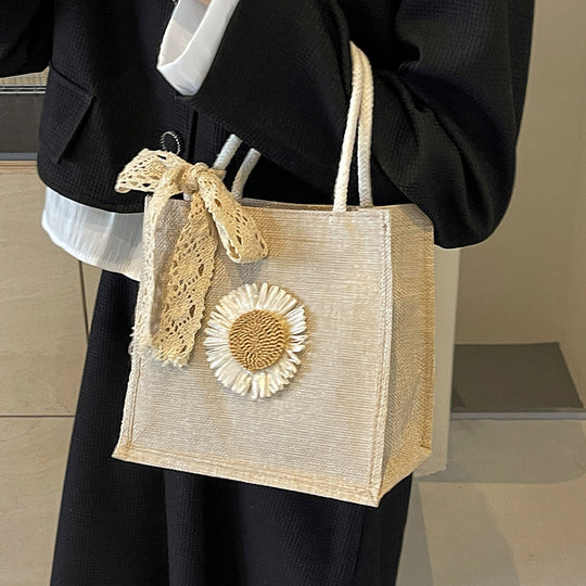 Damen Tragetasche mit floralem Dekor und handgefertigten Details Nord Taschen