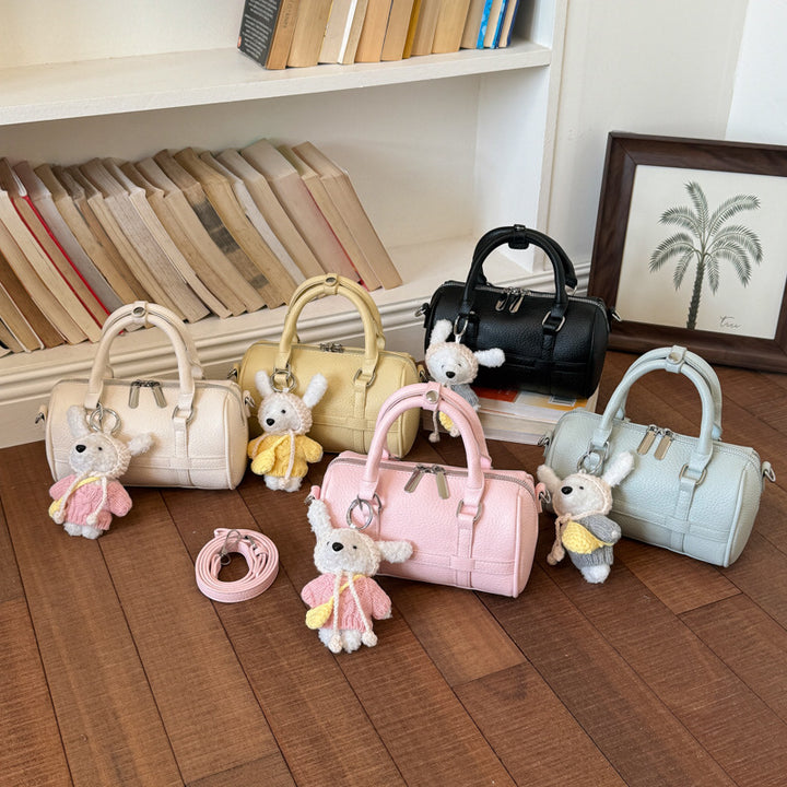 Damen modische Handtasche mit süßem Plüschanhänger Nord Taschen