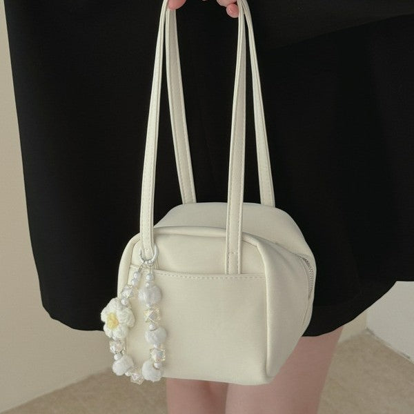 Damen modische Handtasche mit einzigartigem Blumenanhänger Nord Taschen