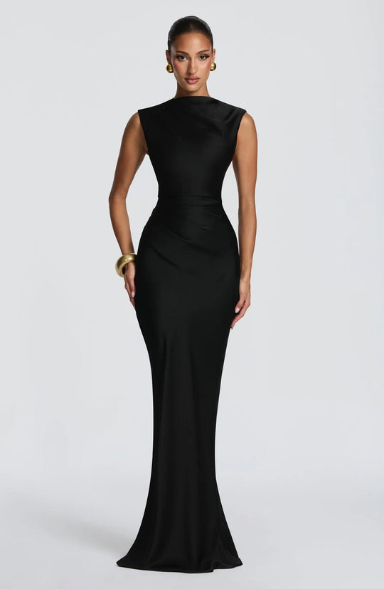Damen Elegantes Maxikleid mit asymmetrischem Ausschnitt und raffinierten Drapierungen Nord Taschen
