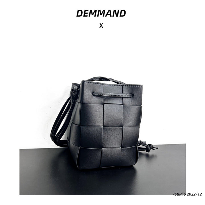 Damen Handtasche im modernen Woven-Design von Nord Taschen