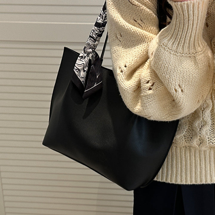 Damen Stylische Handtasche mit modischem Halstuch Nord Taschen