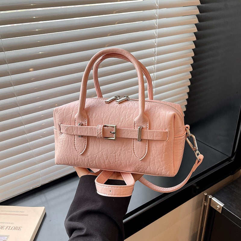 Damen praktische Handtasche mit stilvollem Kettenakzent Nord Taschen