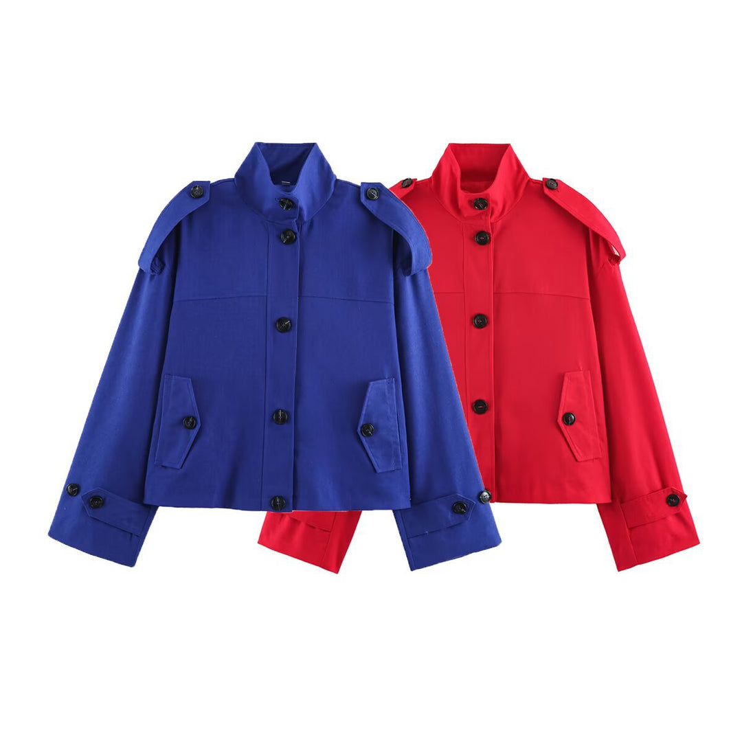 Damen Kurz geschnittene Utility‑Jacke mit Stehkragen, Schulterklappen und Pattentaschen Nord Taschen