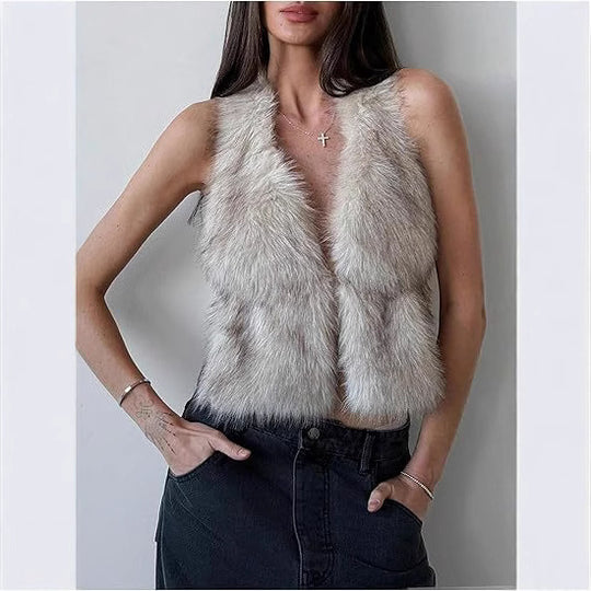 Damen Ärmelloses Cropped-Kunstpelz-Set mit Minirock und flauschigen Stulpen Nord Taschen