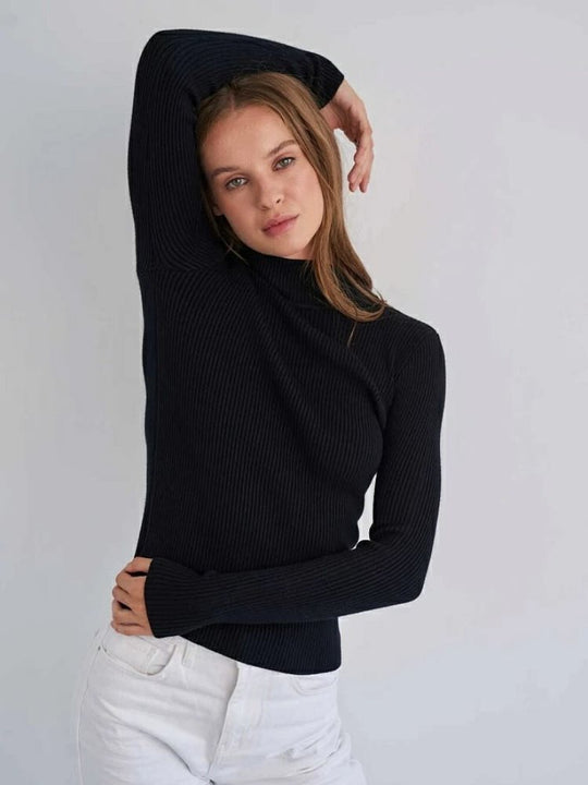 Damen Kurzgeschnittener Rippstrick‑Rollkragenpullover mit taillierter Passform Nord Taschen