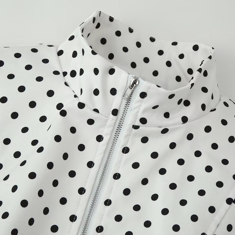 Damen Gepunktete Cropped-Übergangsjacke mit Stehkragen und Reißverschluss Nord Taschen