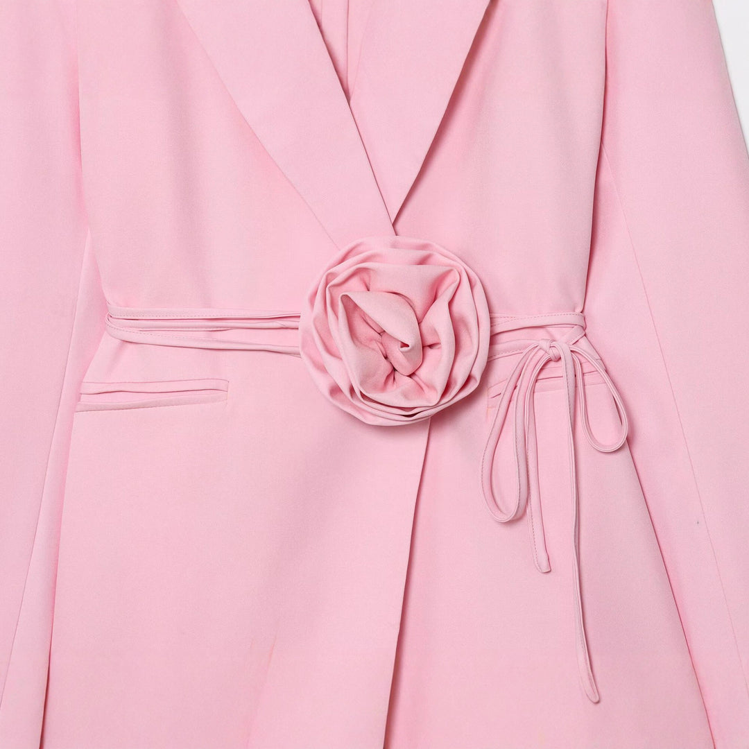 Damen Taillierter Blazer mit Deko‑Rosen‑Gürtel und Reverskragen Nord Taschen