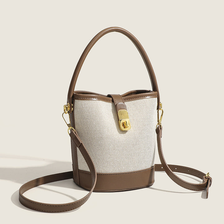 Damen Umhängetasche mit strukturiertem Design und klassischem Verschluss Nord Taschen