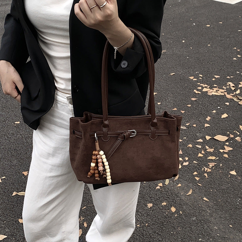 Damen modische Veloursleder Handtasche mit eleganten Akzenten Nord Taschen