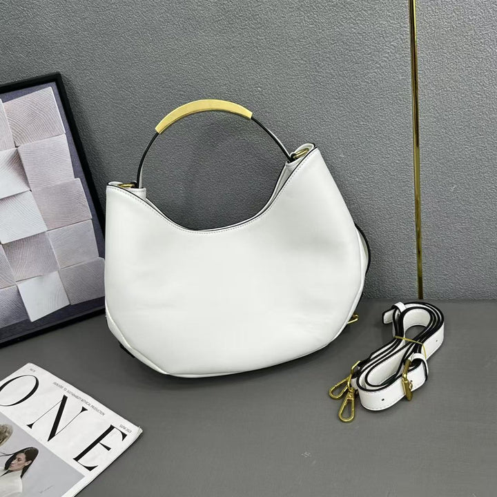 Damen Handtasche mit elegantem Goldgriff Nord Taschen