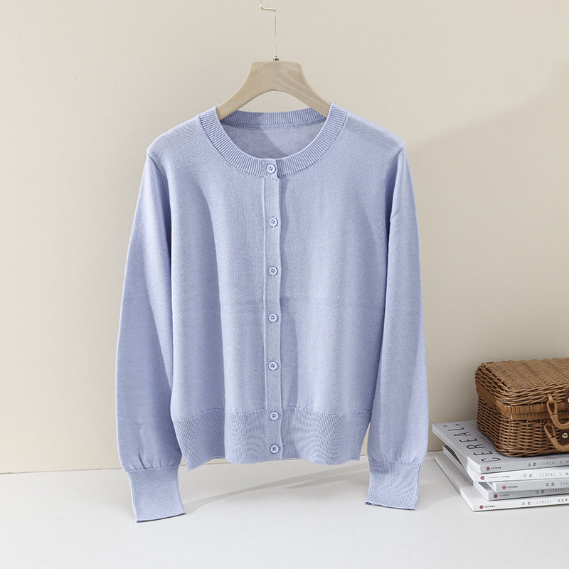 Damen Feiner Knopf-Cardigan mit Rundhalsausschnitt, schmaler Passform und Rippenabschlüssen Nord Taschen