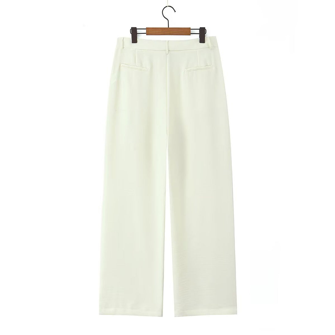 Damen Weite, hochtaillierte Stoffhose mit Bundfalten und Seitentaschen Nord Taschen