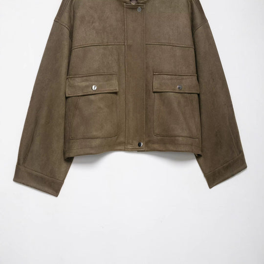 Damen Kurzjacke aus Veloursimitat mit hohem Funnelkragen und Pattentaschen Nord Taschen