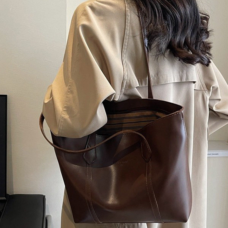 Damen elegante Tragetasche mit minimalistischer Silhouette Nord Taschen