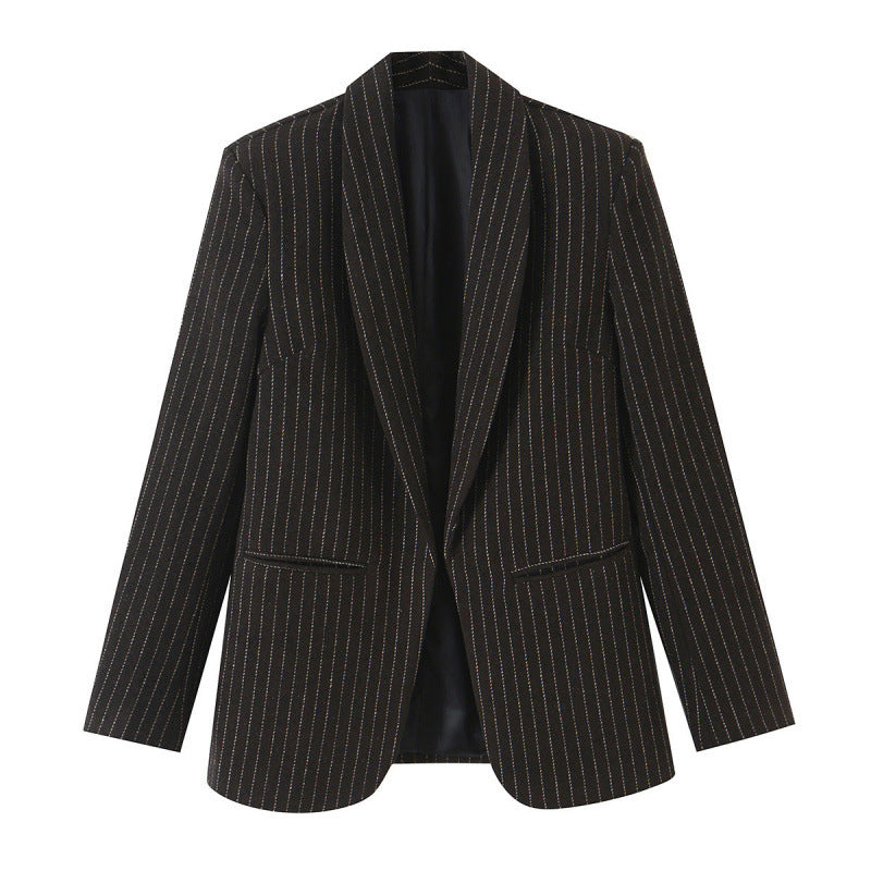 Damen Nadelstreifen-Blazer mit Schalkragen und leicht taillierter Silhouette Nord Taschen