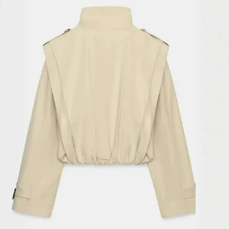 Damen Cropped Trenchjacke mit doppelreihiger Knopfleiste, hohem Stehkragen und taillierendem Elastbund Nord Taschen