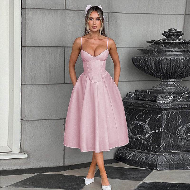 Damen Elegantes Maxikleid mit tailliertem Oberteil und schwingendem Rock