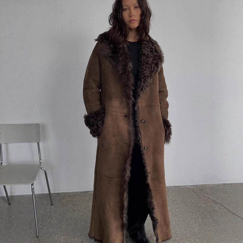 Damen Maxilanger Kunstvelours-Mantel im Shearling-Stil mit Schalkragen und Knopfleiste Nord Taschen
