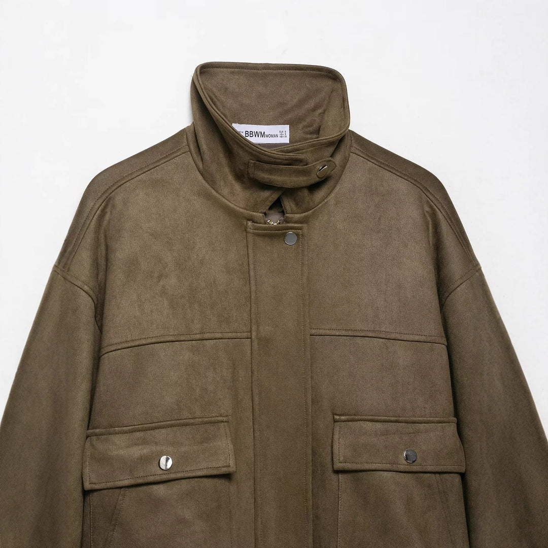 Damen Kurzjacke aus Veloursimitat mit hohem Funnelkragen und Pattentaschen Nord Taschen