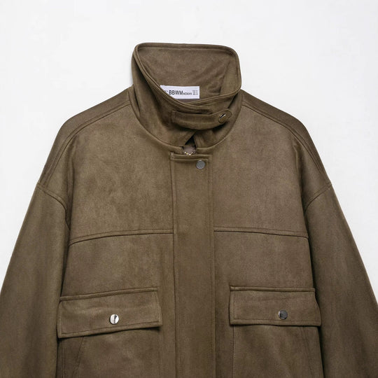 Damen Kurzjacke aus Veloursimitat mit hohem Funnelkragen und Pattentaschen Nord Taschen