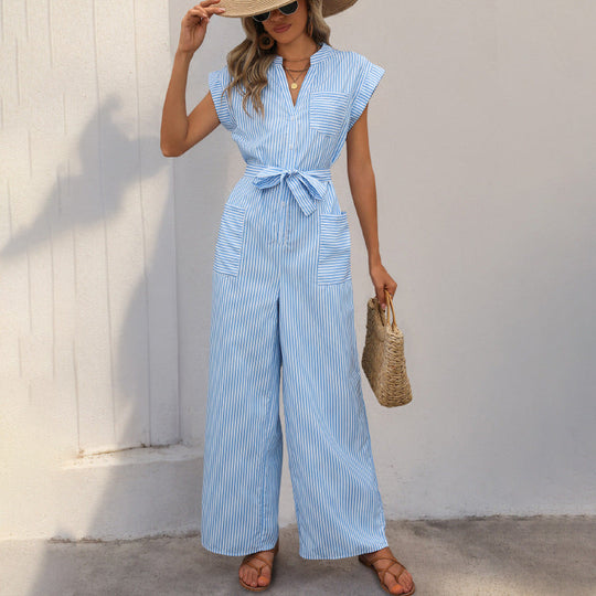Damen Gestreifter Jumpsuit mit weitem Bein, Taillenschärpe und Hemdblusen-Detail Nord Taschen