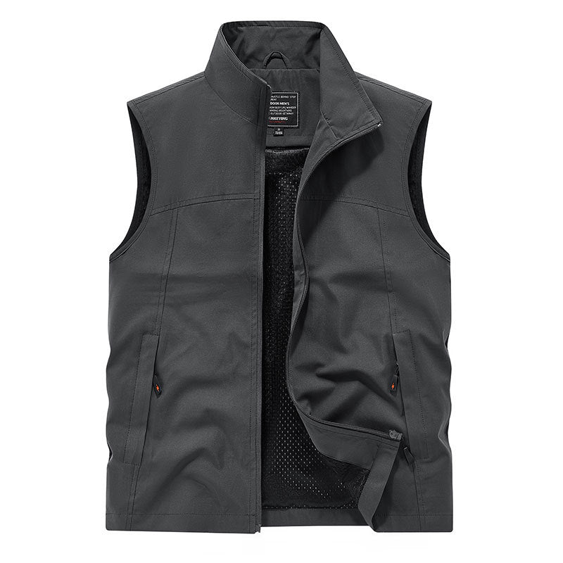 Damen Softshell‑Weste mit Meshfutter wind- und wasserabweisend Stehkragen und Frontreißverschluss Nord Taschen