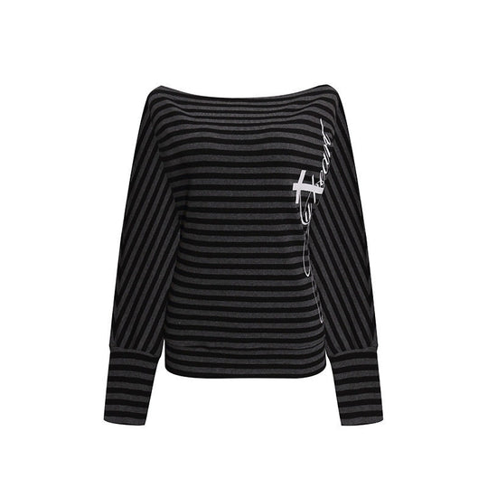 Damen Figurbetontes Streifen-Langarmshirt mit weitem Boot-Ausschnitt und verkürzten Fledermausärmeln Nord Taschen