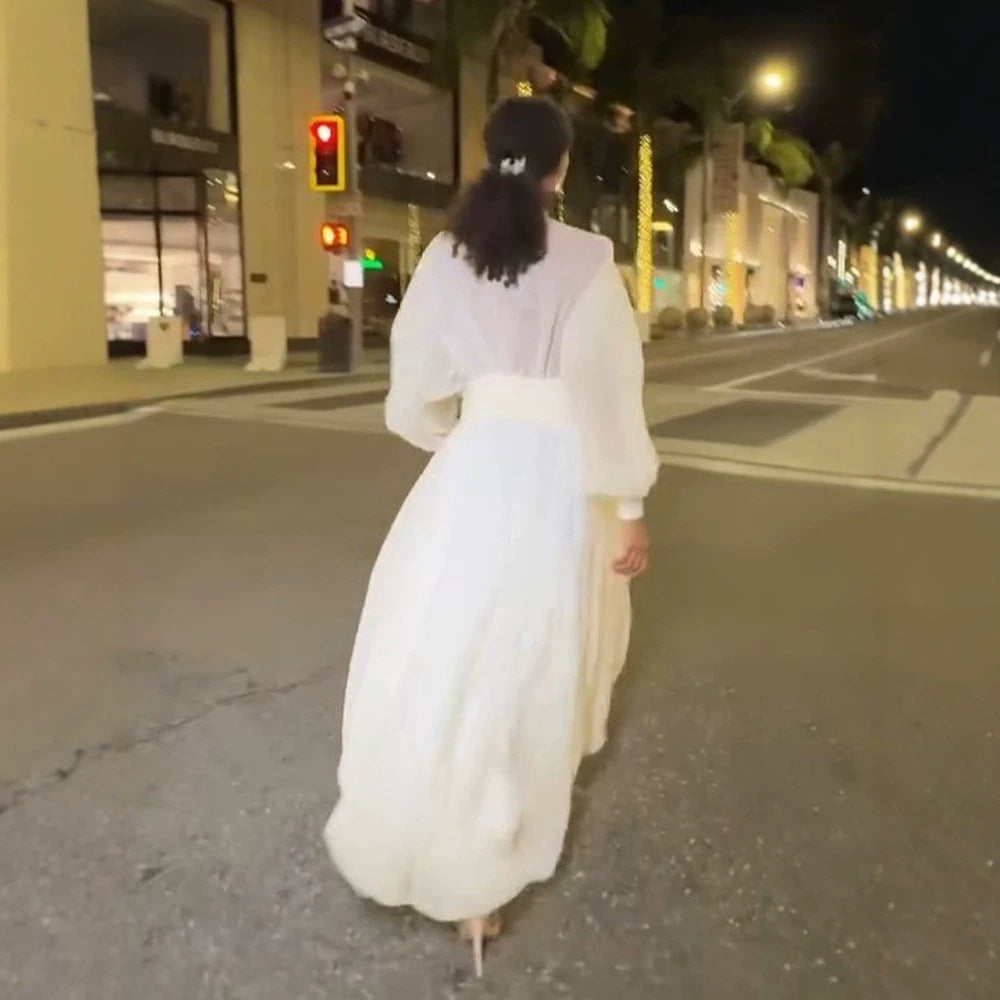 Damen Luftiges Plissiertes Maxikleid mit Ballon‑Saum, V‑Ausschnitt und Schalkragen Nord Taschen