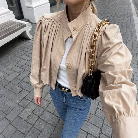 Damen Leichte Kurzjacke mit Ballonärmeln, Puffschultern & Gummizugsaum Nord Taschen