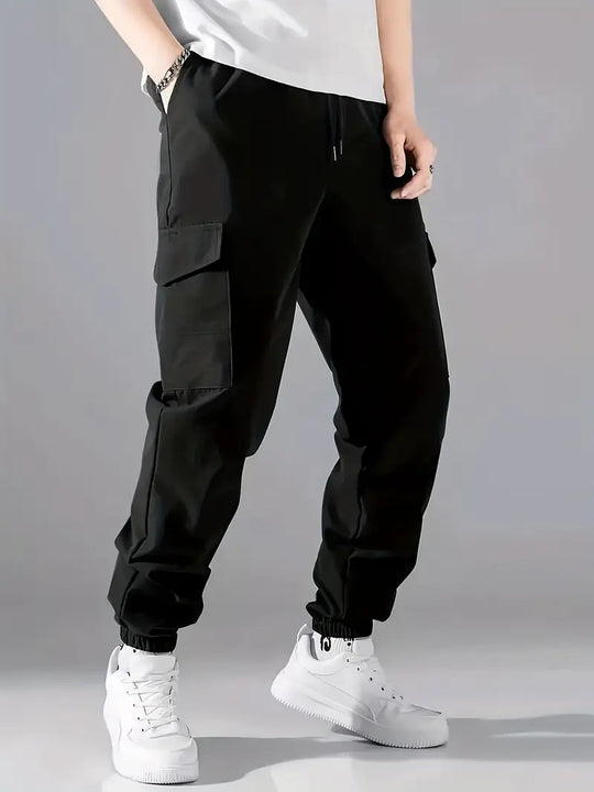 Herren Leichte Tech-Cargohose im Joggerstil mit Tunnelzug, elastischem Beinabschluss & Multifachtaschen Nord Taschen