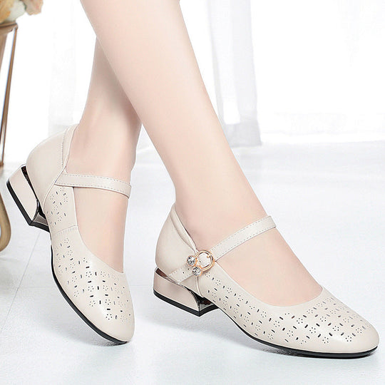 Damen Elegante Ballerinas mit dekorativen Perforationen und komfortablem Riemen Nord Taschen