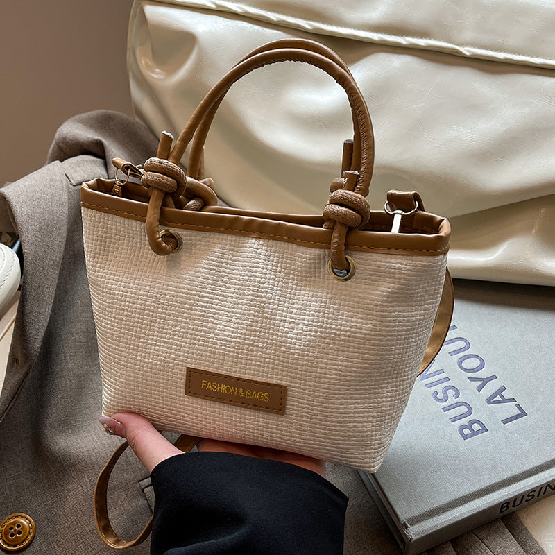 Damen Handtasche mit innovative Textur und modernem Design Nord Taschen