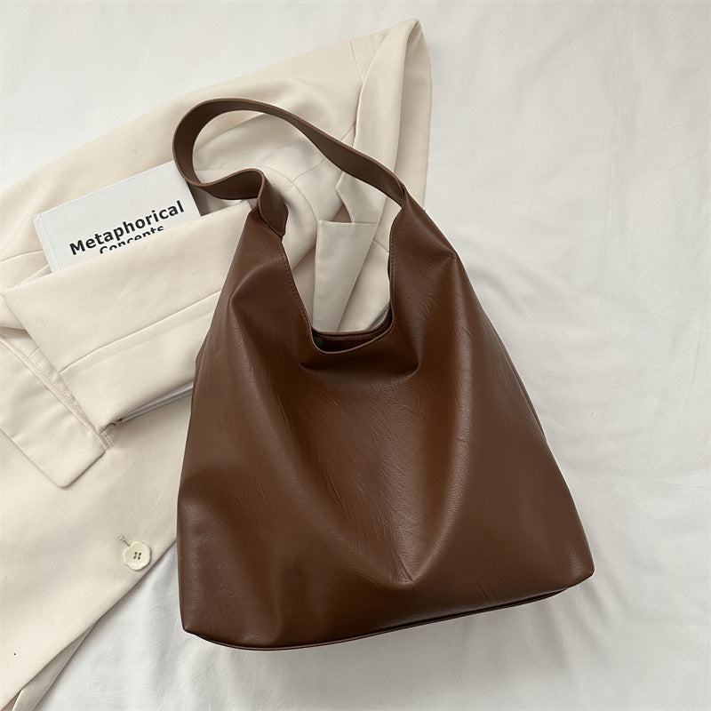 Damen Hobo-Tasche aus hochwertigem Kunstleder mit geschmeidigem Tragegriff Nord Taschen
