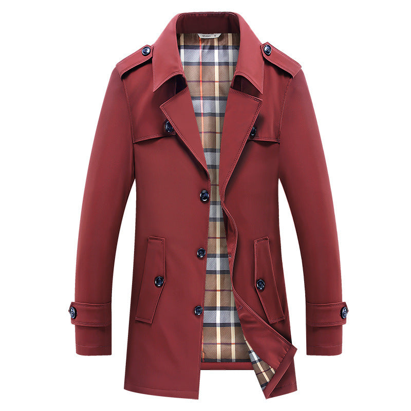 Herren Kurz-Trenchcoat im klassischen Stil mit karierter Innenfütterung, Schulterklappen und Pattentaschen Nord Taschen