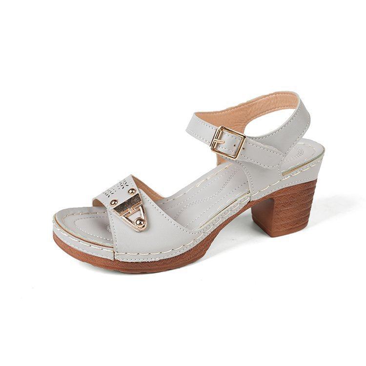 Damen elegante Keilsandaletten mit verzierten Riemen Nord Taschen