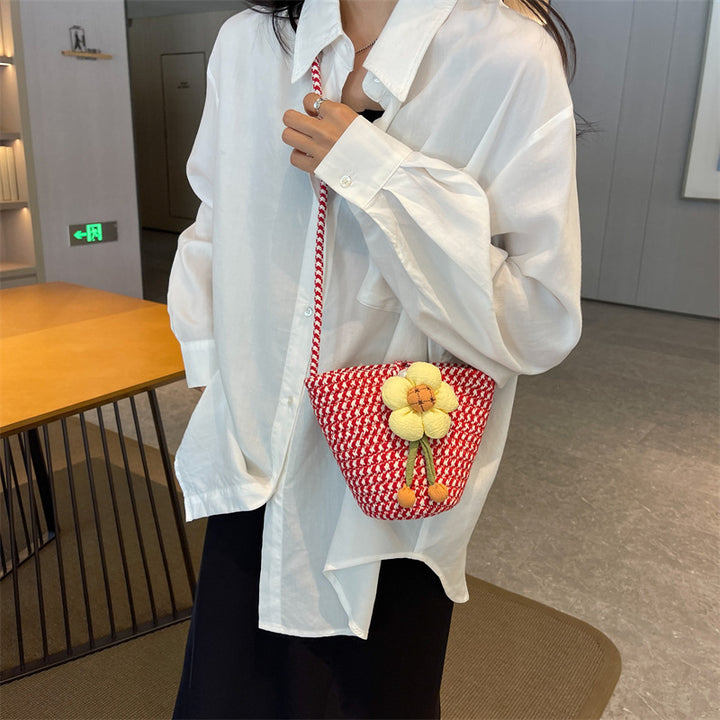 Damen stilvolle Sommerhandtasche mit verspieltem Blumendetail Nord Taschen
