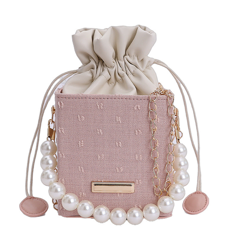 Damen Beuteltasche mit eleganter Perlenkette Nord Taschen