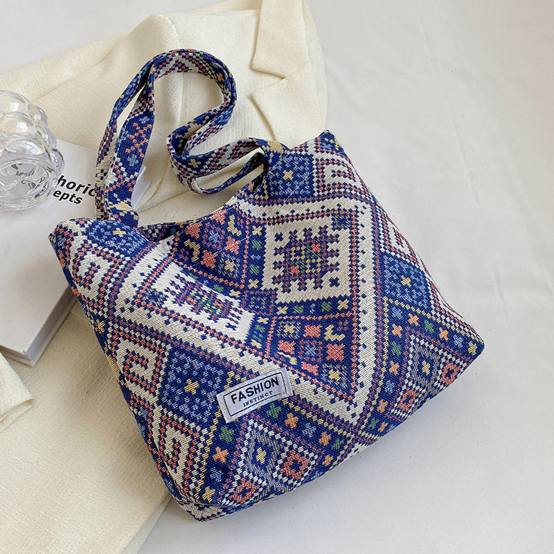 Damen Hobo-Tasche mit hochwertigem gewebtem Design Nord Taschen