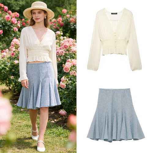 Damen Zarte Langarm‑Bluse aus Crinkle‑Chiffon mit tiefem V‑Ausschnitt, Smok‑Taille und Volantsaum Nord Taschen