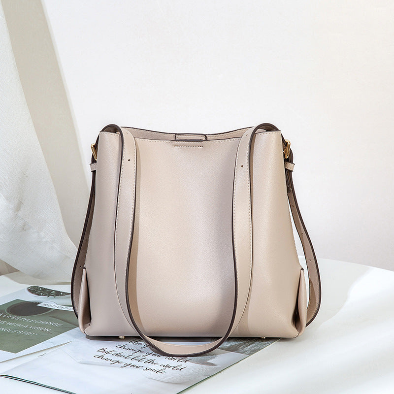 Damen modische Hobo-Tasche mit praktischem Innenfach Nord Taschen
